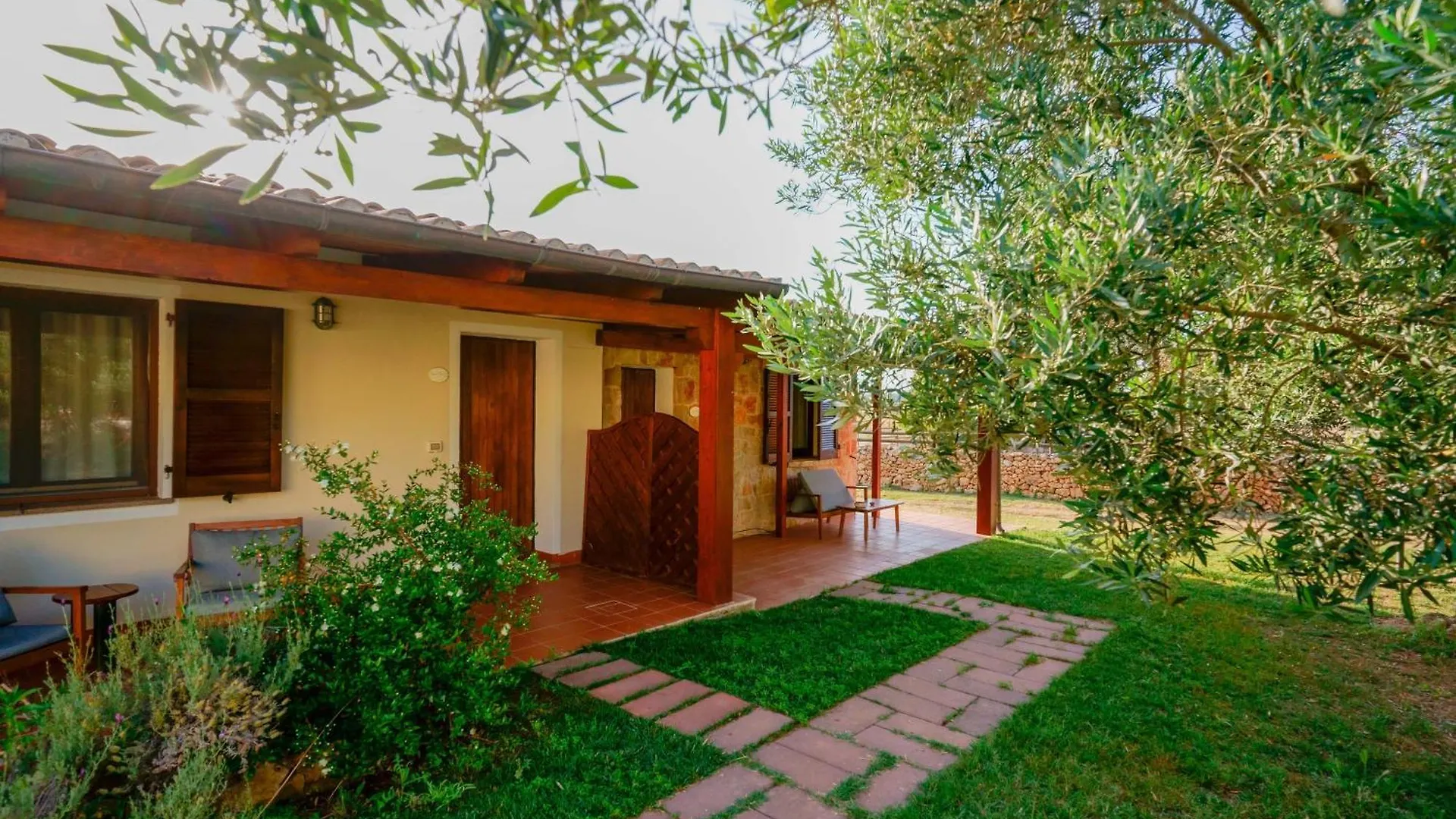 Agriturismo La Genziana Alghero Lantgård