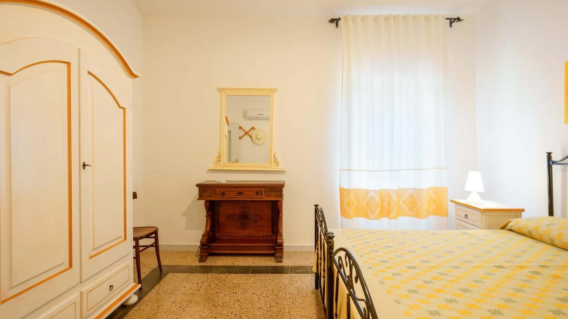 Agriturismo La Genziana Alghero 0*,  Italien