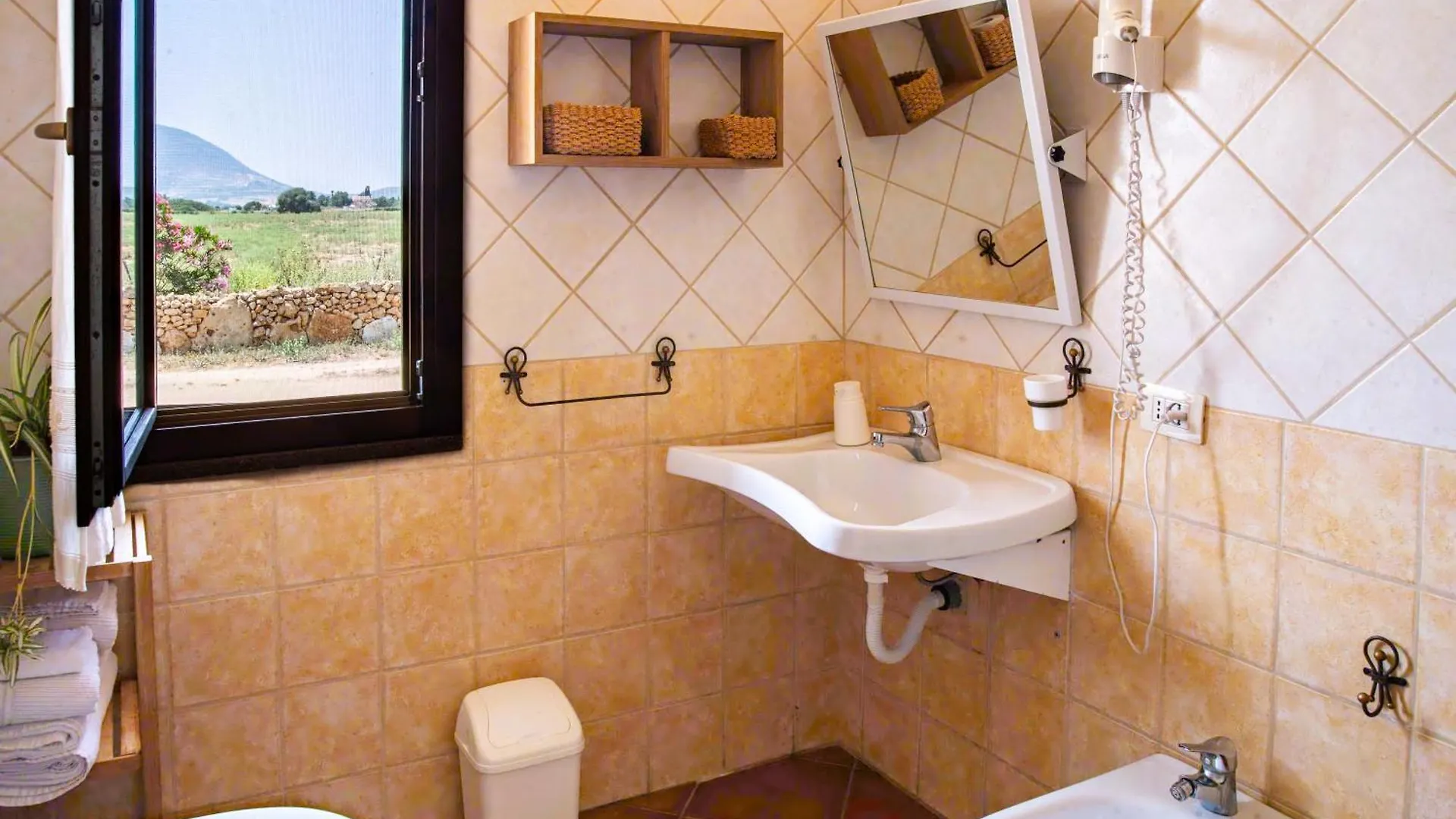 Agriturismo La Genziana Alguer Italia