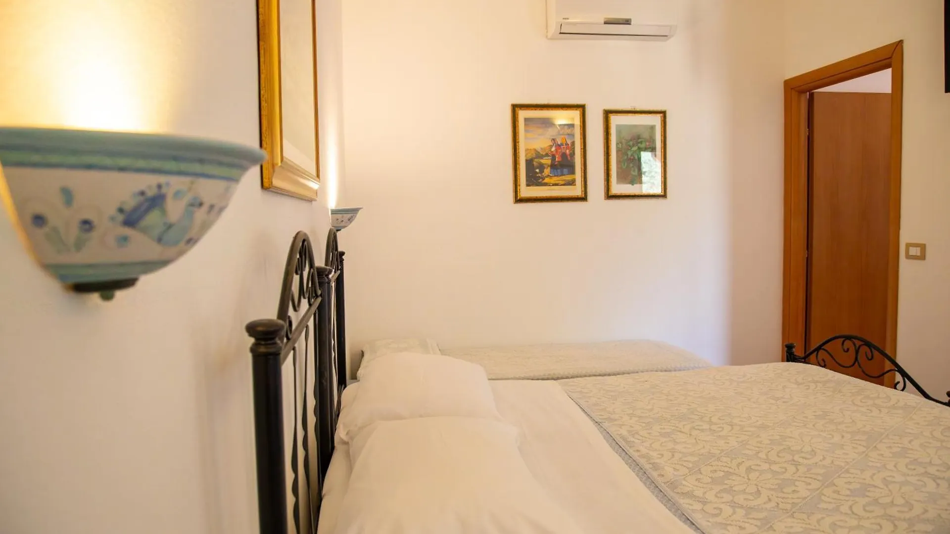 Agriturismo La Genziana Alguer 0*,